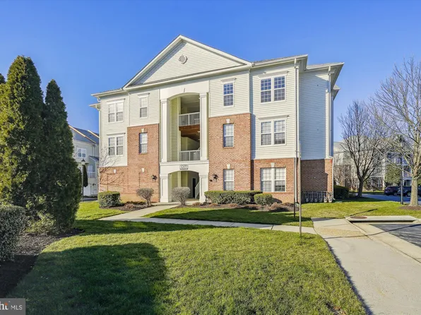 42470 Pennyroyal Sq Unit 304, Brambleton, VA 20148