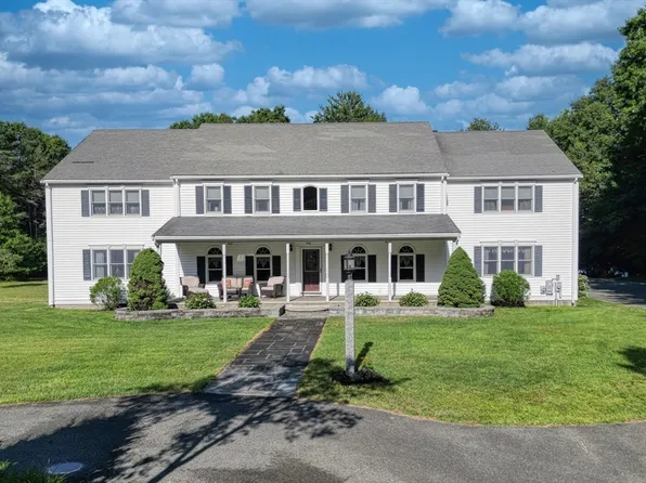 65 Richard Dr, Hanover, MA 02339