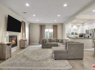 22755 Walnut Park Ln, Santa Clarita, CA 91321