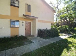 612 Gardens Dr APT 104, Pompano Beach, FL 33069