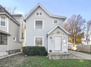 1392 E 187th St, Cleveland, OH