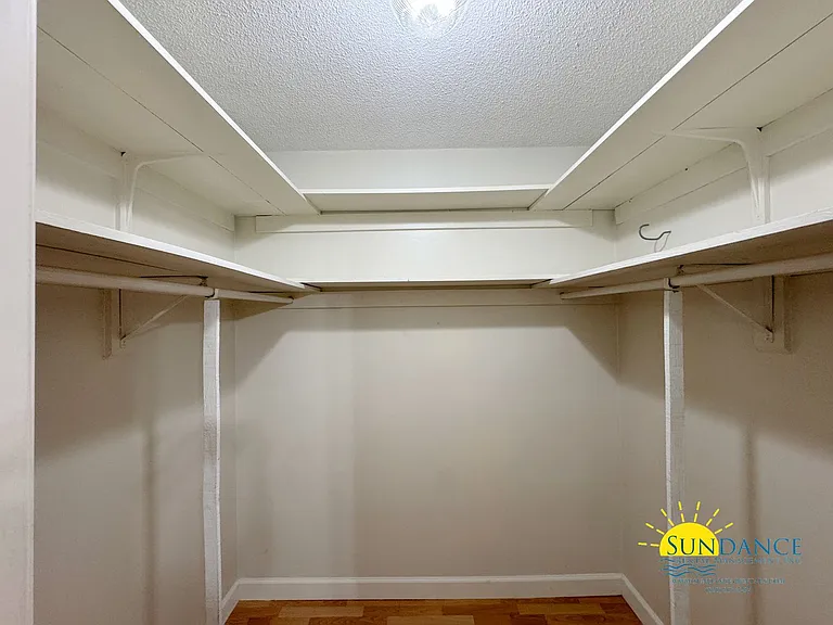 1501 Royal Palm Dr — Photo 16