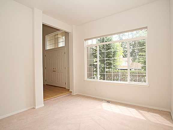 5th image of 8220 121st Ave SE