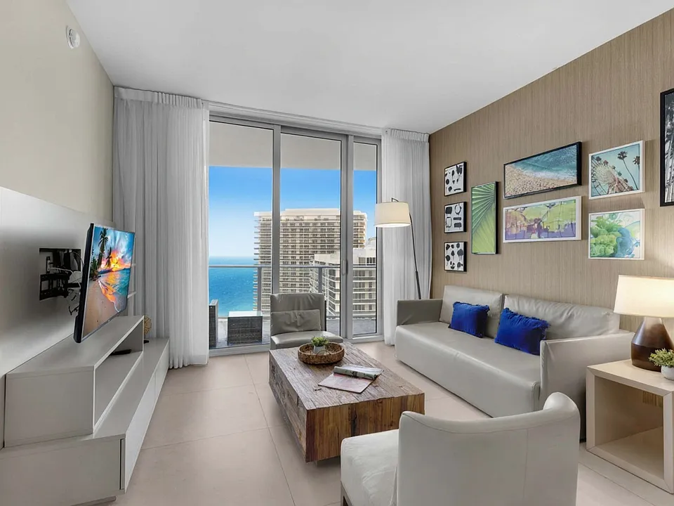 4111 S Ocean Dr #ID1574494P