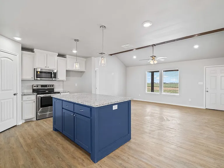 8907 N County Road 3200 — Photo 12