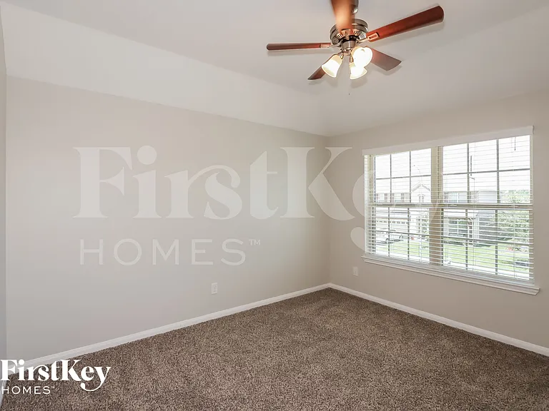 19819 Mulberry Pine Ln — Photo 12