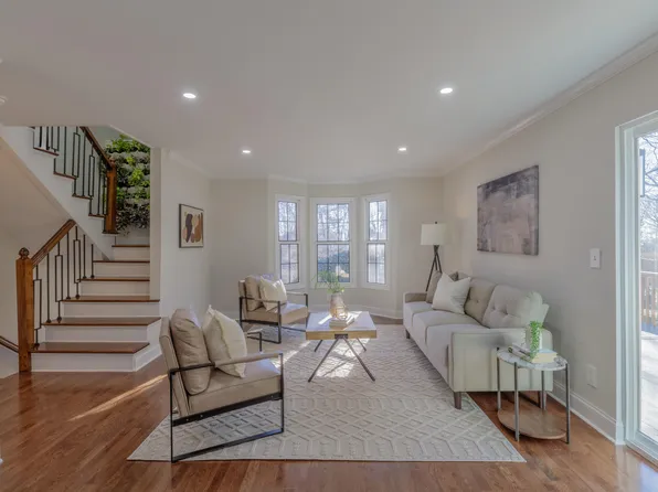 557 Winterview Ln, Chattanooga, TN 37409