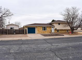 1901 Longfellow Rd, Hays, KS 67601