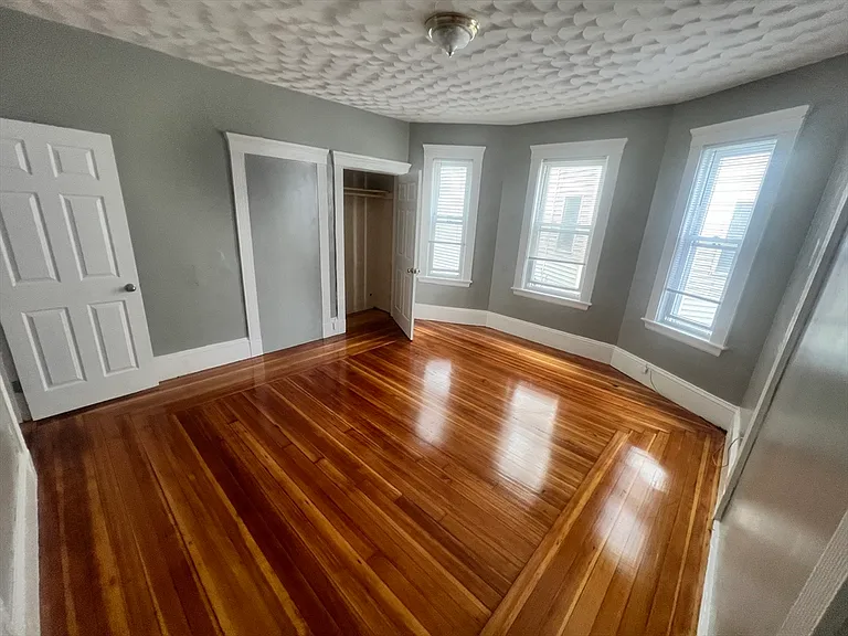 9 Payson Ave #2 — Photo 5
