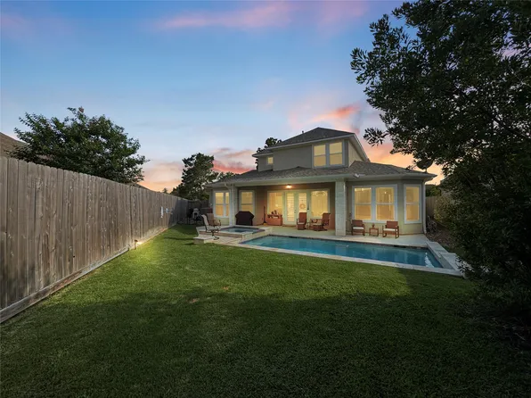 245 Bentwood Dr, Montgomery, TX 77356