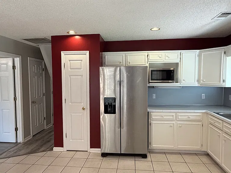 1343 Maplebrook Dr — Photo 12
