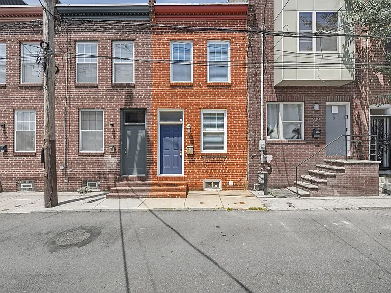 928 N Bambrey St — Photo 32