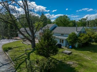 135 Allens Corner Rd, Flemington, NJ 08822