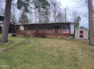 102 Hawthorn Cir, Flinton, PA 16640