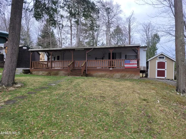 102 Hawthorn Cir, Flinton, PA 16640