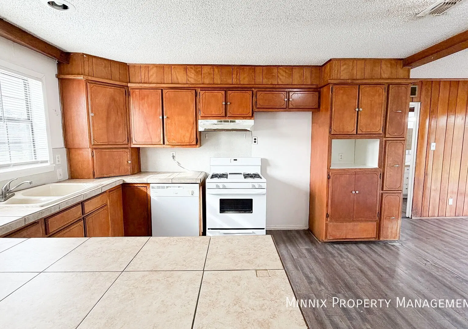 3 bedroom 2 bathroom for Rent in Idalou. TX | 602 Main St. — Photo 4