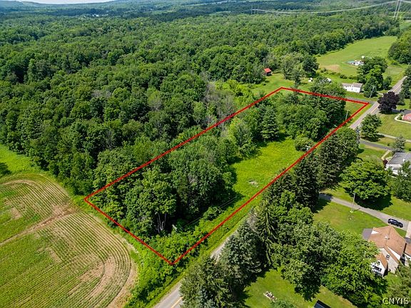 4th image of 369 Windfall Rd