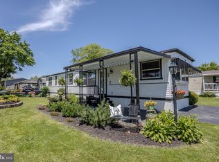 32 Davis Ave, Gettysburg, PA 17325