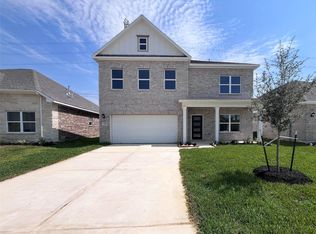 394 Kendall Crest Dr, Alvin, TX 77511