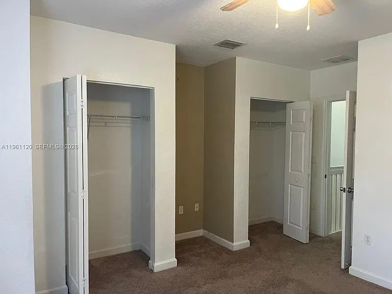 4211 Napoli Lake Dr #4211 — Photo 18