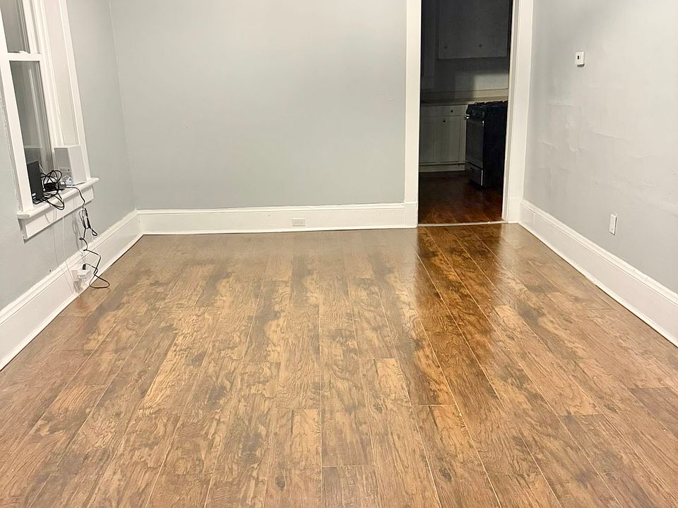 1st image of 30 Stark St