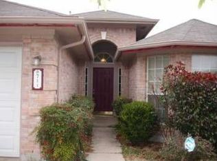 711 Ridge View Dr, Leander, TX 78641