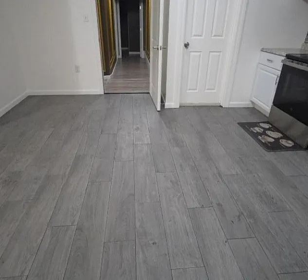 329 Pine St — Photo 8