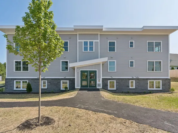 25 Three Pines Drive #303, Westbrook, ME 04092