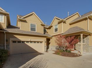 9807 Nieman Pl, Overland Park, KS 66214