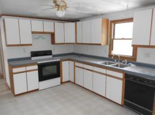 9 Maple Mnr, Vergennes, VT 05491