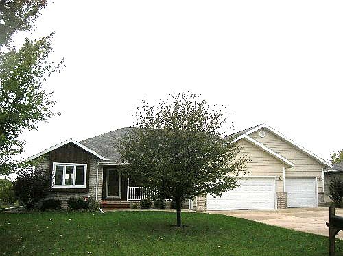 2170 7th Avenue, Windom, Mn 56101