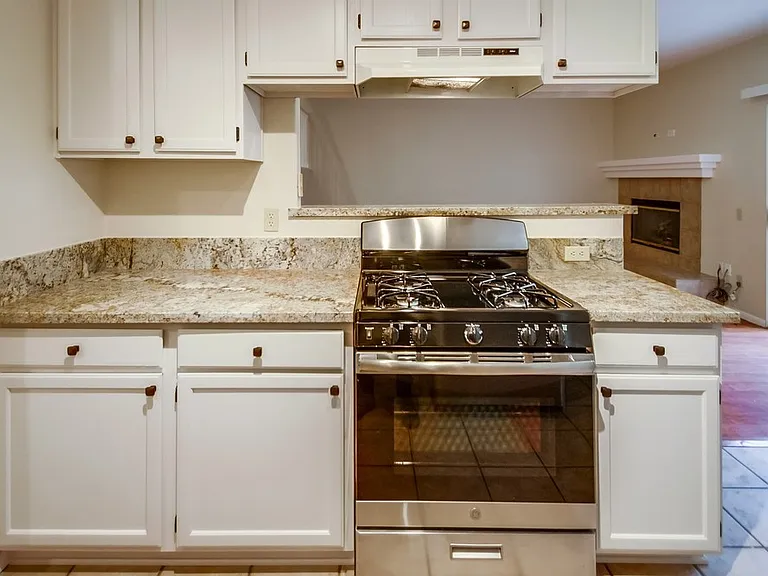 410 W San Marcos Blvd #120 — Photo 8