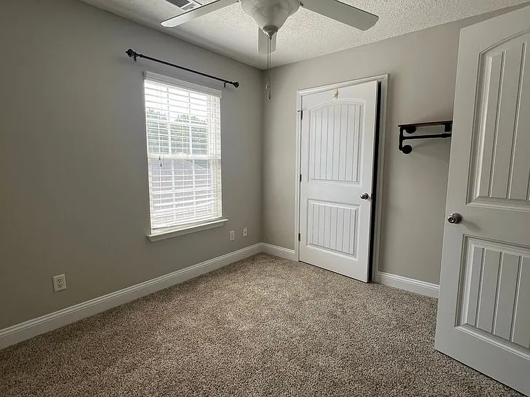 164 Scarlett Ln — Photo 11