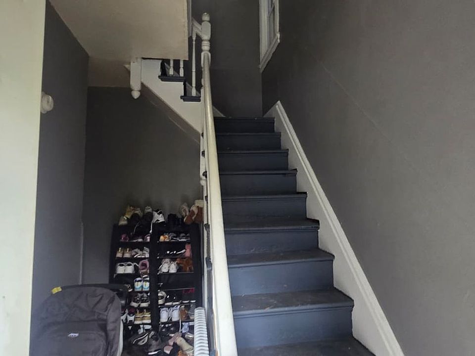 1st image of 461 Hamilton St #2