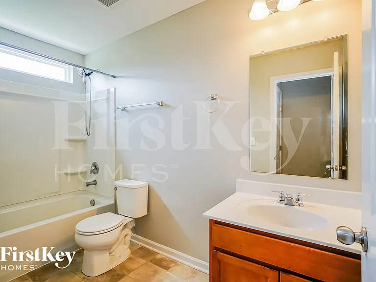 2144 Greencrest Way — Photo 15
