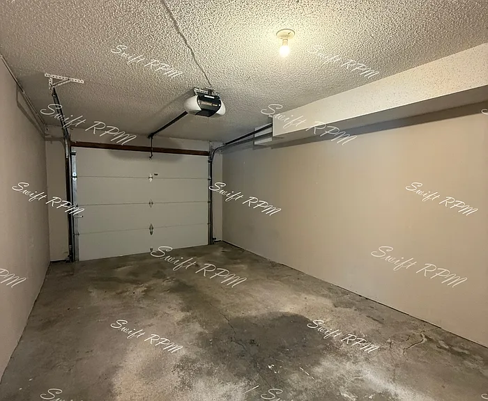 6702 W 150th St #1 — Photo 16