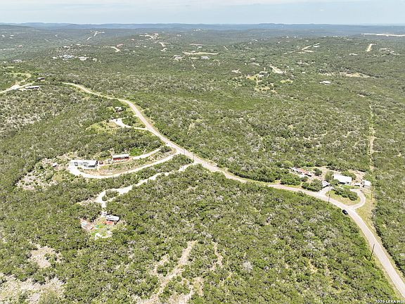 5th image of 1130 COUNTY ROAD 270