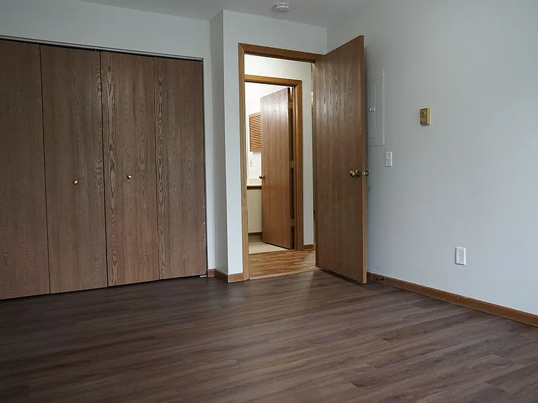 Orchard Village Apartments — Photo 235