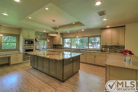 1st image of 104 Cliffside Dr
