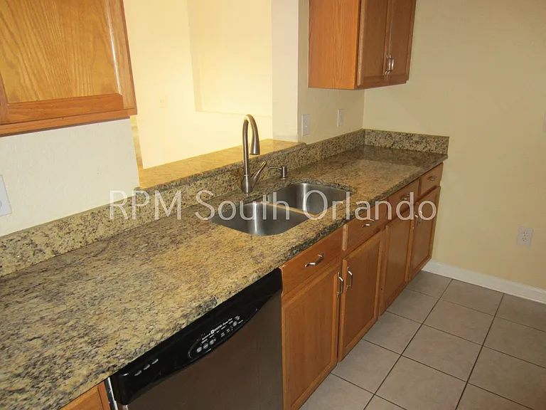 8660 Buccilli Dr #201 — Photo 3