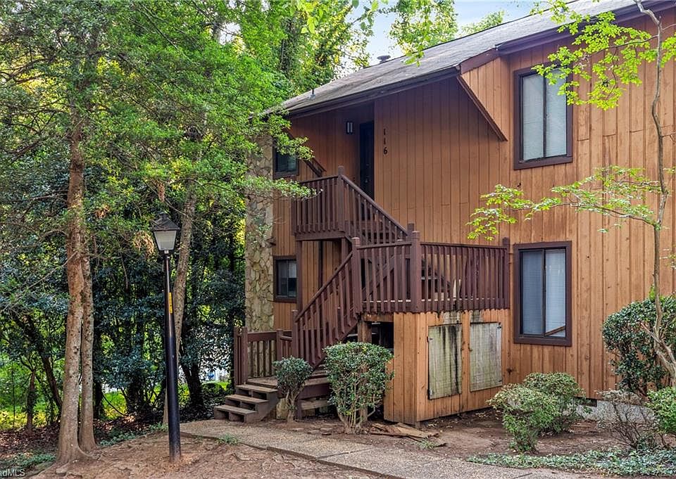 1st image of 116 Cloister Oaks Cir