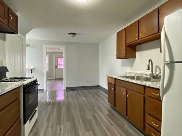 65 S Pearl St #2
