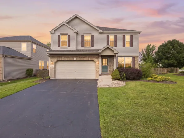 193 Bloomfield Dr, Woodstock, IL 60098