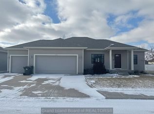 1128 Sagewood Ave, Grand Island, NE 68803