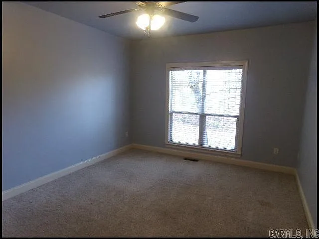 3153 Stonewall Dr — Photo 12