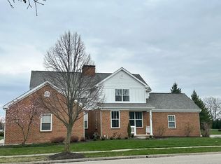 6186 Tuswell Dr, Dublin, OH 43016