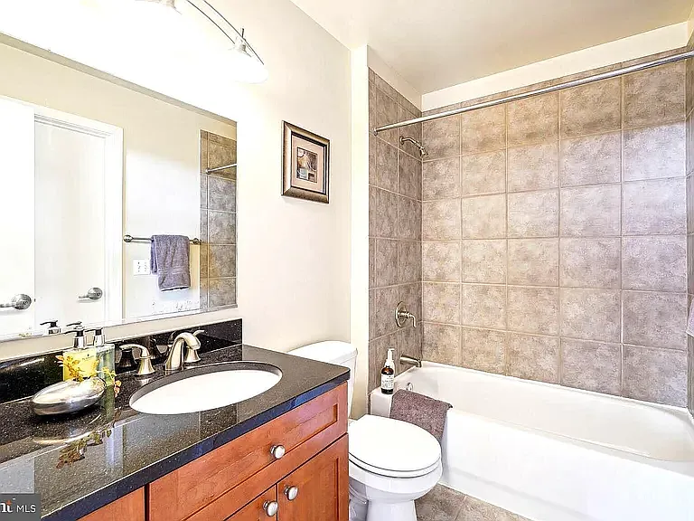 2120 Vermont Ave NW #7 — Photo 11