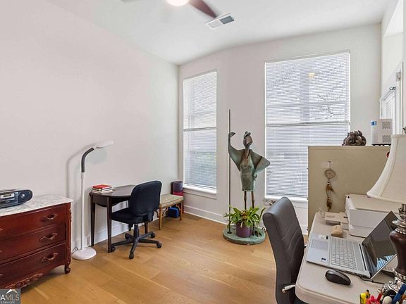5th image of 2630 Talley St Unit 1