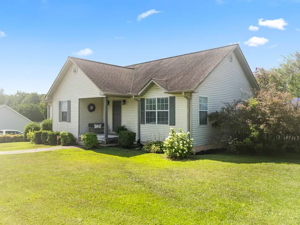 210 Mayfair Ln, Cullman, AL 35057