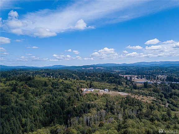 The Highlands/Strawberry Hill Community!